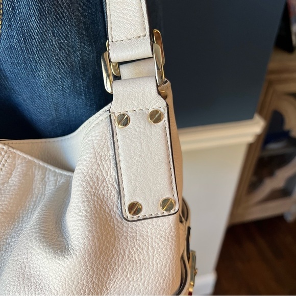 Michael Kors Portland Shoulder Bag - EUC - Picture 6 of 10